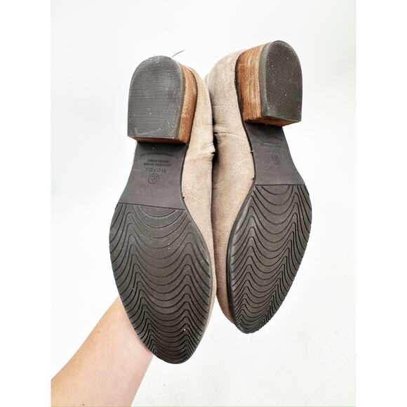 Blondo Ingrid Waterproof Suede Ankle Bootie in Mushroom Size 8.5M - Picture 2 of 5